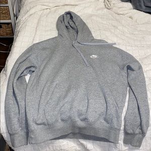 nike sweatshirt